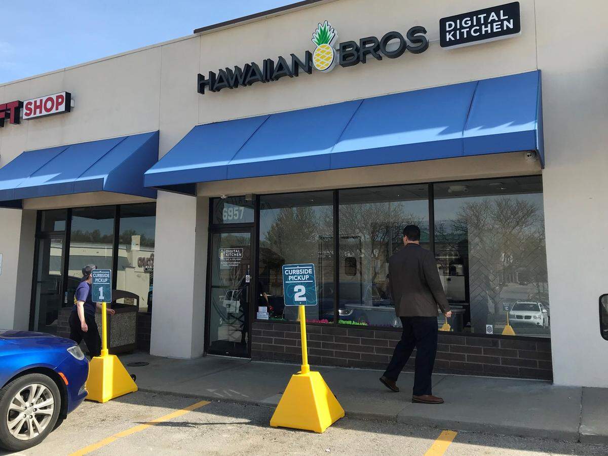 Hawaiian Bros Digital Kitchen had a steady stream of customers during a recent weekday.