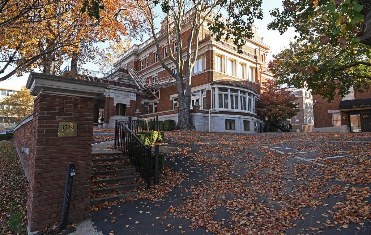 The four-story Loose Mansion, at 101 E. Armour Blvd., is listed on the National Historic Registry.