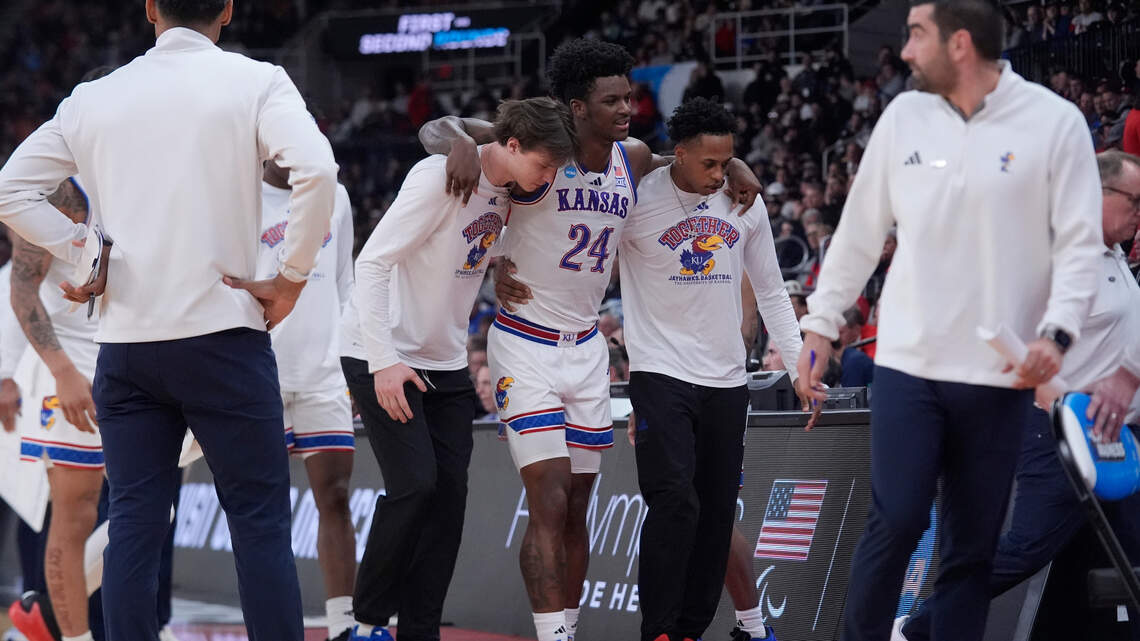 Kansas forward KJ Adams suffers significant injury in last game of college career
