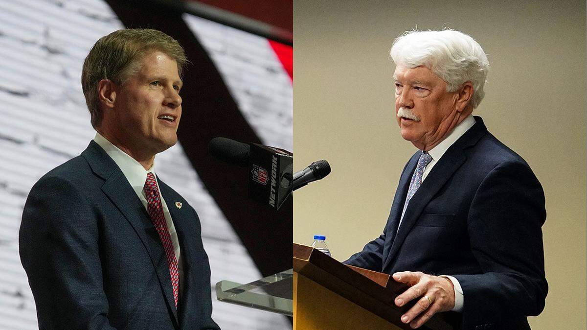 Kansas City Chiefs owner Clark Hunt and Royals owner John Sherman