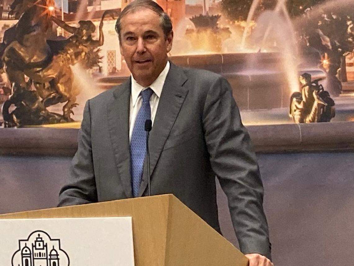 Ray Washburne, a principal with HP Village Partners of Dallas, now the Village Collection, announced in July that his family company had purchased the Country Club Plaza.