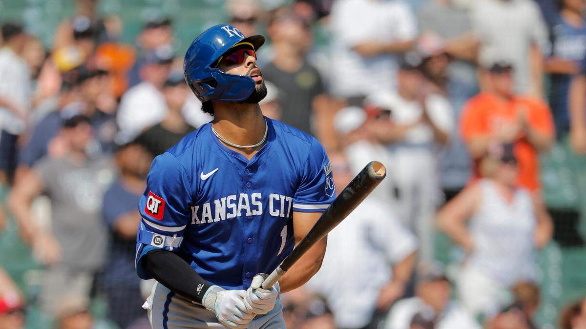 Kansas City Royals outfielder MJ Melendez (1) hits a three-run home run in the ninth inning against the Detroit Tigers at Comerica Park on Aug. 4, 2024.