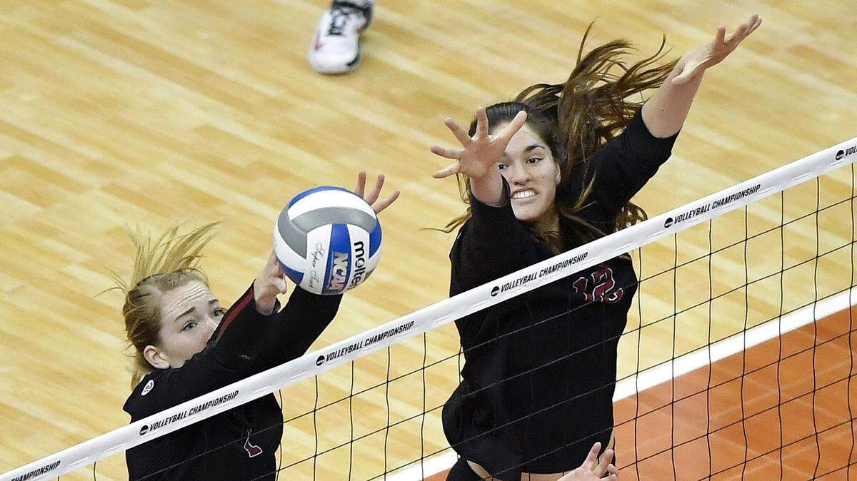 Former KC high school teammates Jenna Gray, left, and Audriana Fitzmorris now play together at national champion Stanford.