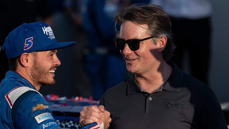 Why NASCAR’s Jeff Gordon flashes back 20 years to surreal opening of Kansas Speedway