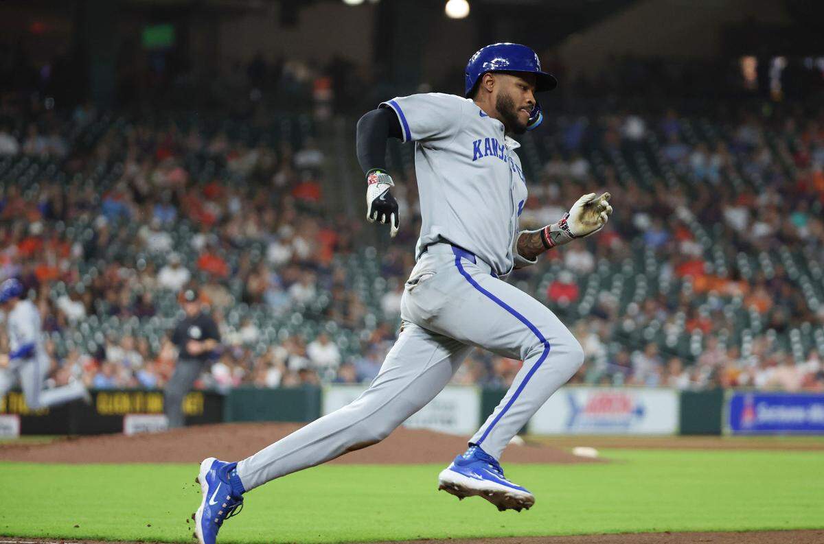 Kansas City Royals third baseman Maikel Garcia (11) hits a RBI double against the Houston Astros in the fifth inning at Daikin Park on May 14, 2025 in Houston, Texas, USA.