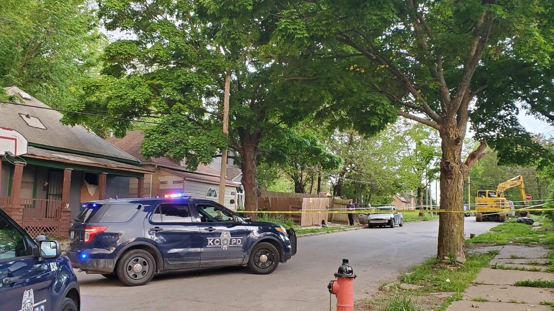 Child under the age of 10 shot in Kansas City, listed in stable condition, police say