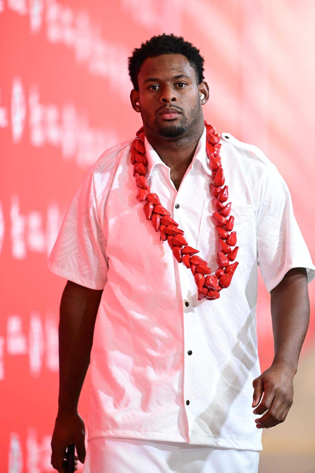 Kansas City Chiefs wide receiver Juju Smith-Schuster arrives before the game with the Detroit Lions on Sunday, Oct. 12, 2025, at GEHA Field at Arrowhead Stadium.