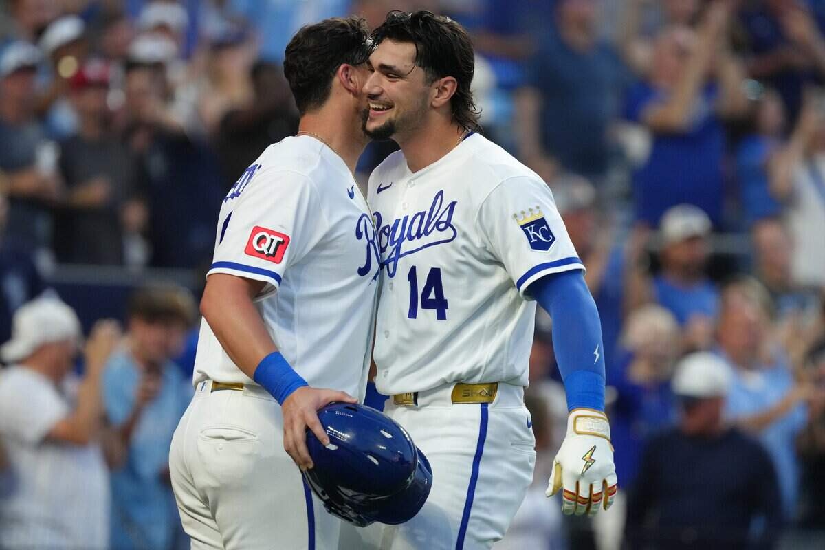 KANSAS CITY, MISSOURI - JUNE 09: Jac Caglianone #14 of the Kansas City Royals celebrates his two-run home run with Vinnie Pasquantino #9 of the Kansas City Royals against the Texas Rangers in the sixth inning at Kauffman Stadium on June 09, 2026 in Kansas City, Missouri. (Photo by Ed Zurga/Getty Images)