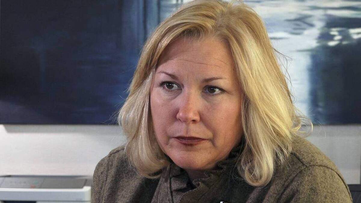 Kansas Department for Children and Families secretary Gina Meier-Hummel made her frustrations about children sleeping in foster care offices clear Friday.