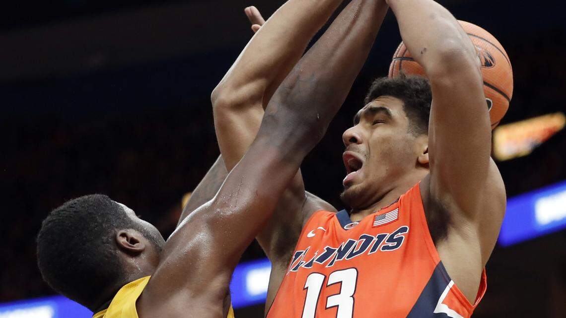 Mark Smith (right), who played for Illinois last season, and Jeremiah Tilmon (left) will be teammates this season with Missouri.