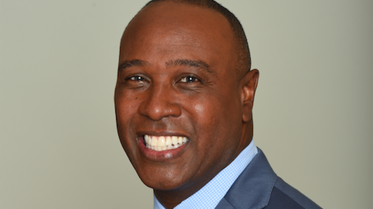 Charles Davis