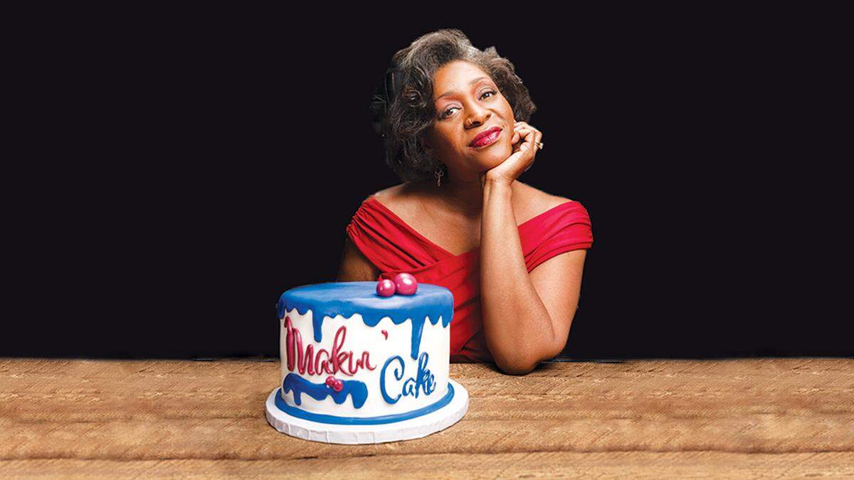 Two bakers will join writer/performer Dasha Kelly Hamilton onstage for “Makin’ Cake” on Feb. 3 at the Polsky Theatre, but the show also will explore history, race, culture and more.