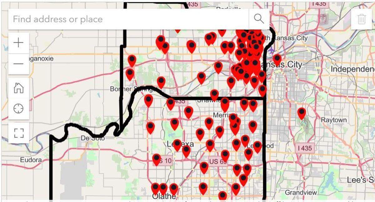 This map shows the points Johnson and Wyandotte County residents have identified as “heat islands,” hotspots in Kansas neighborhoods where temperatures are higher due to factors such as lack of tree cover, extensive pavement or concrete.