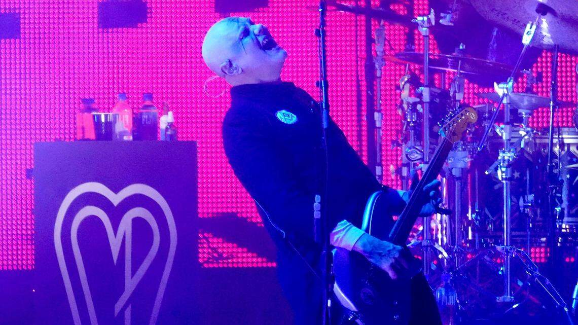 Billy Corgan of Smashing Pumpkins performs at Fiserv Forum in Milwaukee. Smashing Pumpkins 1048