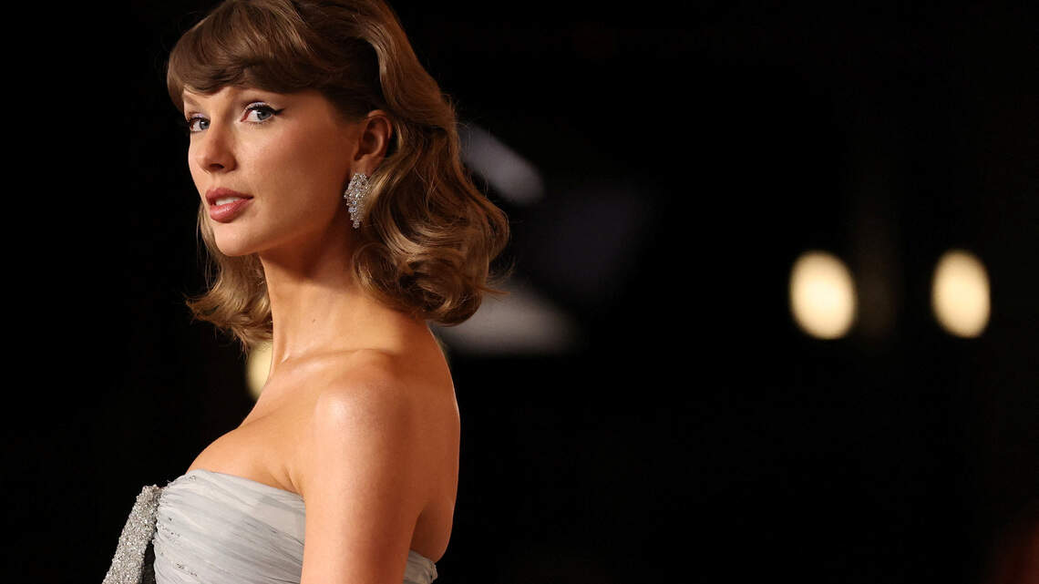 Taylor Swift rocks Dior at Academy gala, sings ‘Fate of Ophelia’ live for 1st time