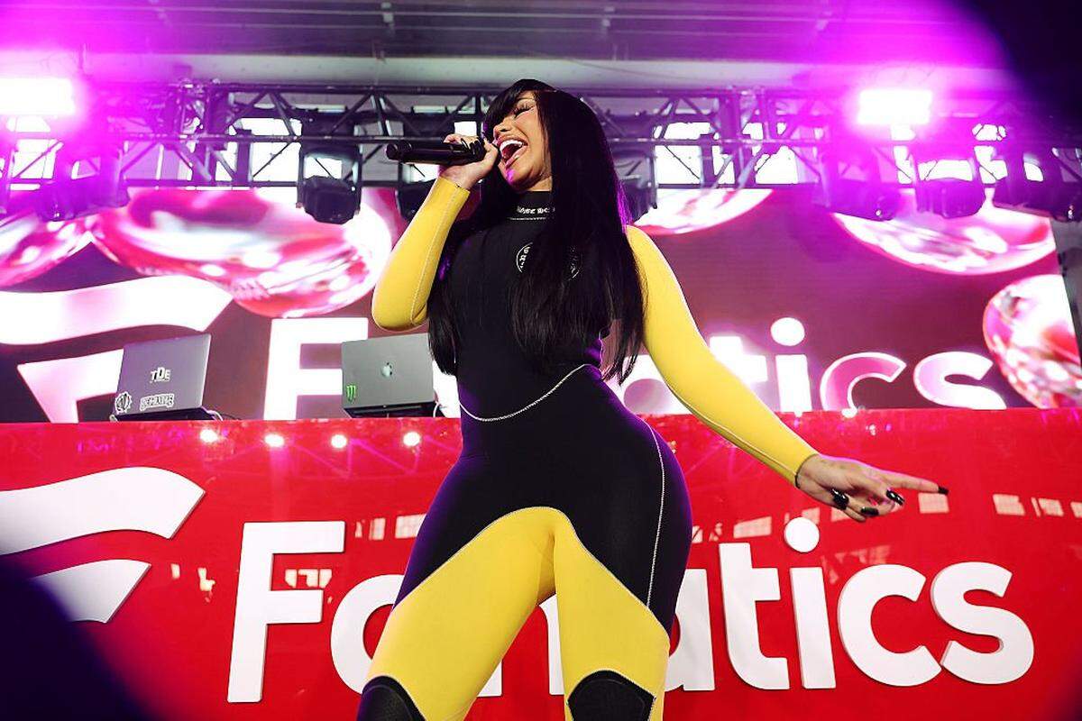 SAN FRANCISCO, CALIFORNIA - FEBRUARY 07: Cardi B performs onstage during the 2026 Fanatics Super Bowl Party at Pier 48 in San Francisco on February 07, 2026 in San Francisco, California. (Photo by Mike Coppola/Getty Images for Fanatics)