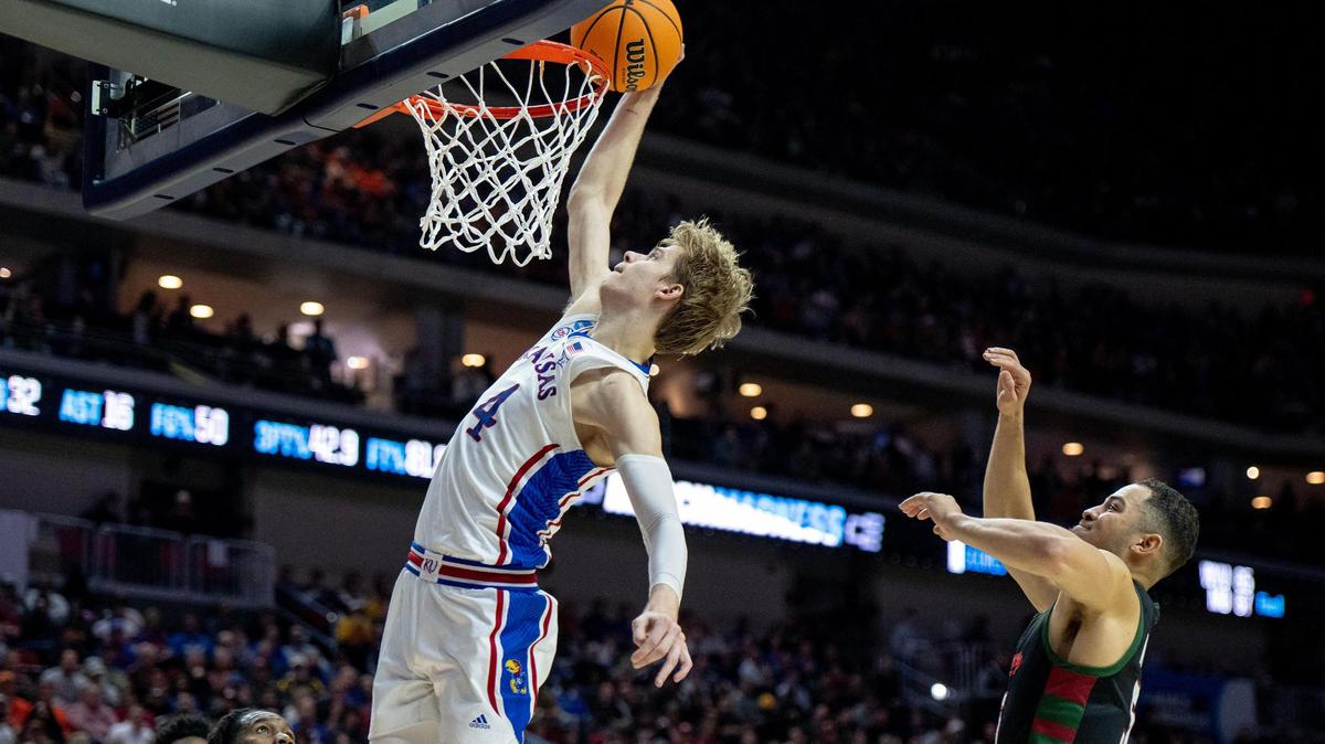 Kansas guard Gradey Dick (4) goes up for a layup against Howard during a first-round game in the NCAA Tournament Thursday, March 16, 2023, in Des Moines, Iowa.