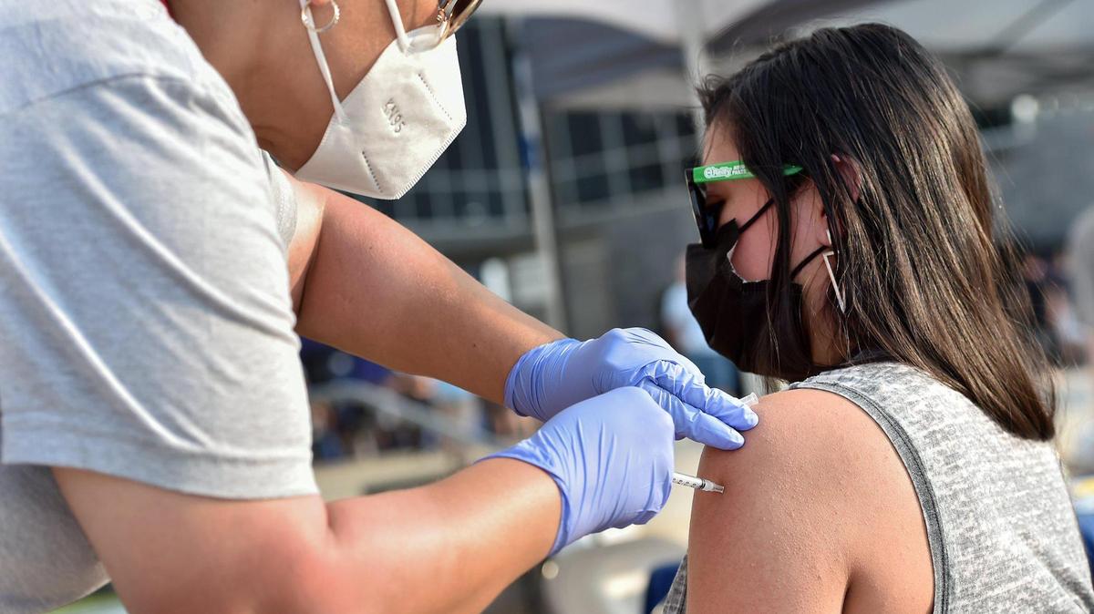 Kansas City leaders not ready to commit to citywide proof of vaccination requirement