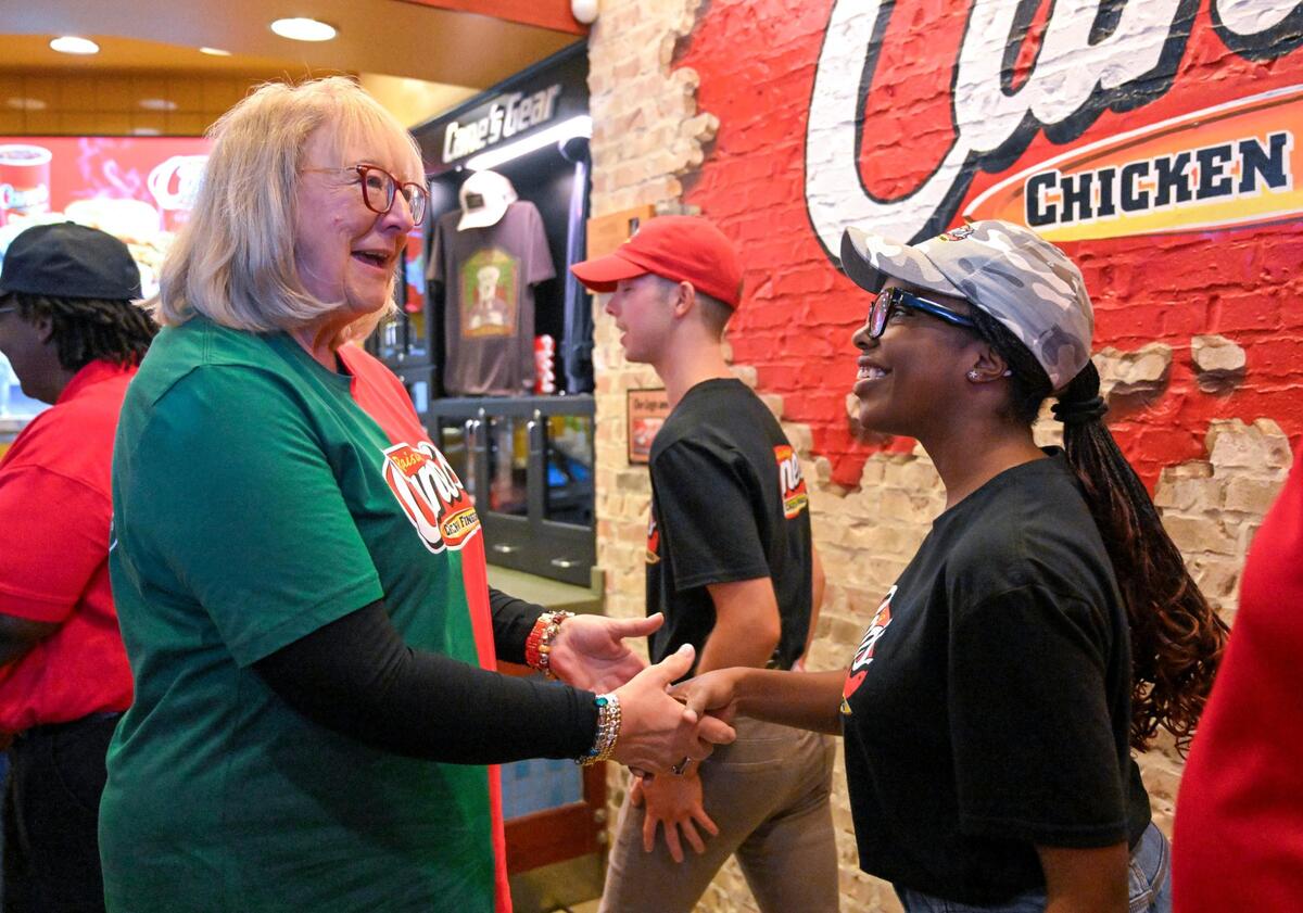 Donna Kelce met with Theshiona Fleming during pre-game visit to Raising Cane’s on Monday in Overland Park.