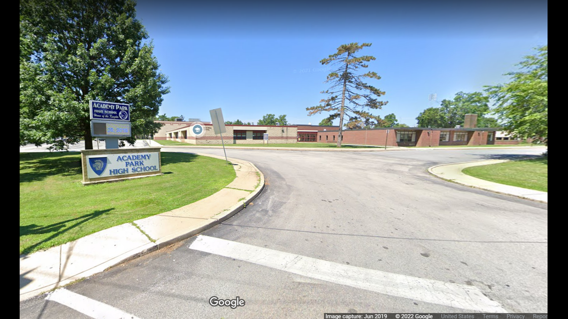 Fights broke out at Academy Park High School in Sharon Hill, Pennsylvania, after student protests against a recent school district decision to ban hoodies and hats.