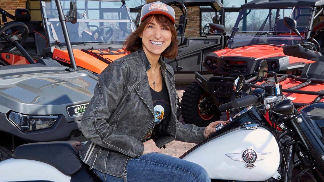 Gail Worth will close her Grandview motorcycle dealership after 25 years.