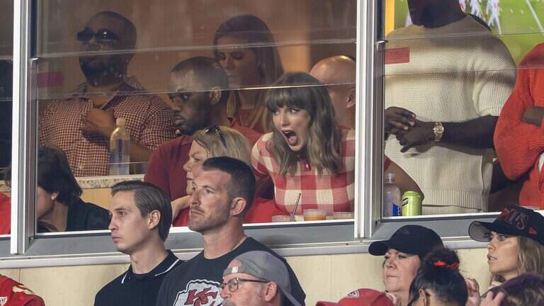 Where’s Taylor Swift? CBS crew reportedly searched in vain for singer at Chiefs game