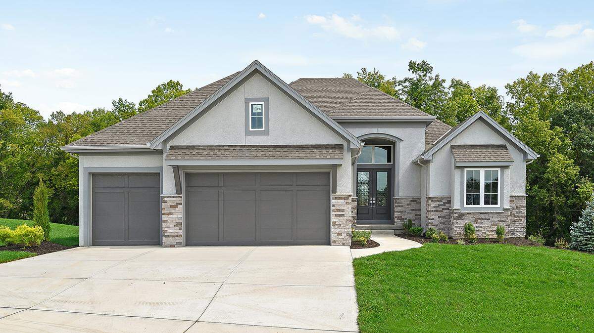 Come see our new models! Cider Mill Ridge was developed to take advantage of its green space with a large park in the center of the community.