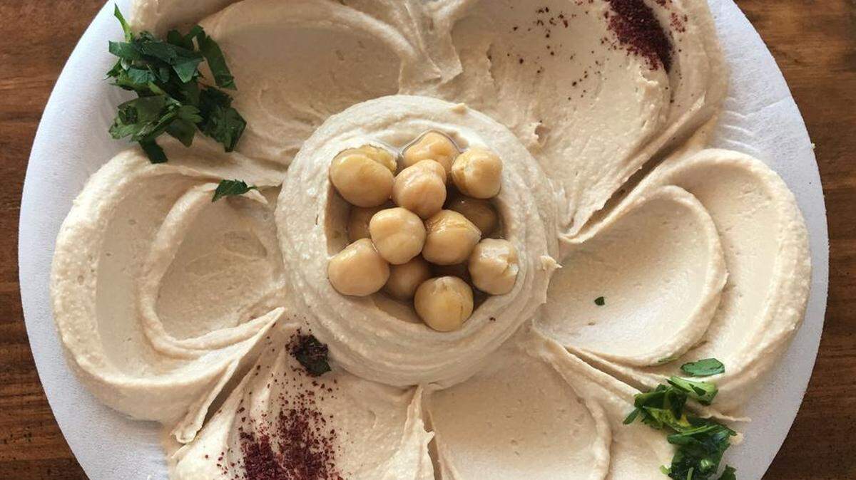 At new Mediterranean restaurant Hummus & Pita, appetizers include its most popular order — the housemade hummus.