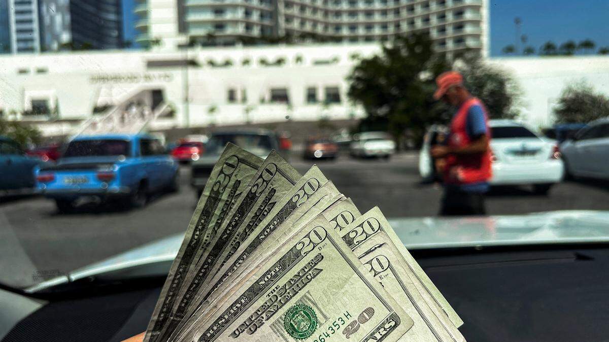 dollar bills