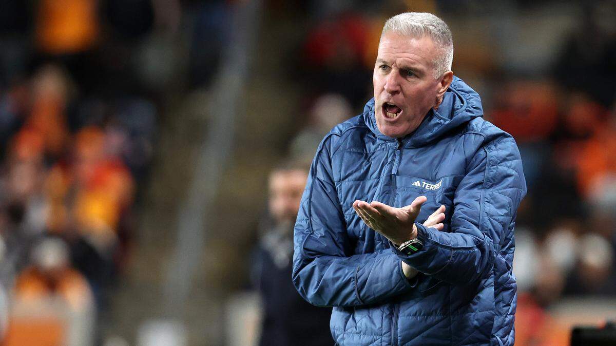 Sporting Kansas City manger Peter Vermes reacts during the second half for the MLS Cup Western Conference Semifinal match against the Houston Dynamo at Shell Energy Stadium.