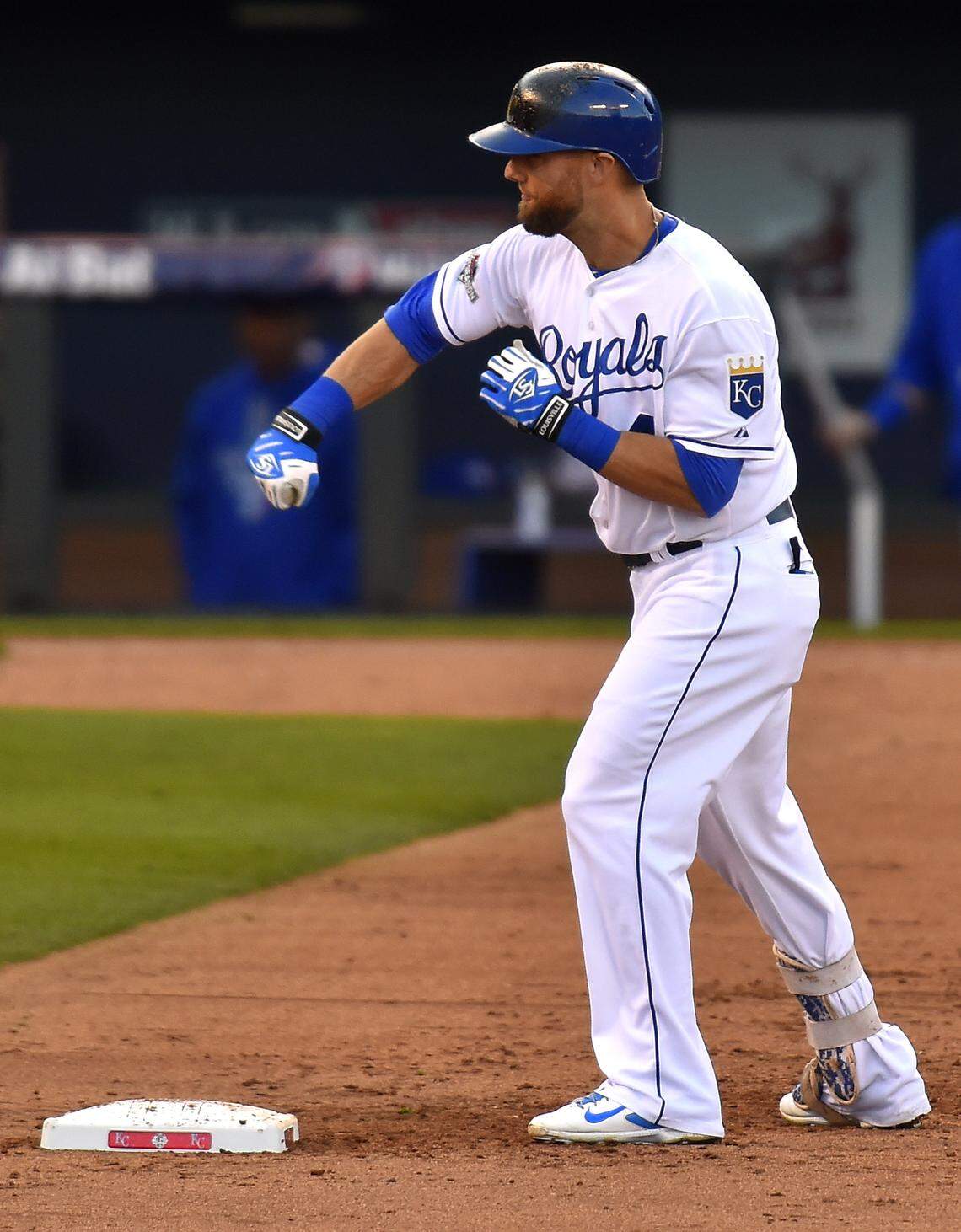 Kansas City Royals left fielder Alex Gordon (4) celebrates his double that scored Kansas City Royals third baseman Mike Moustakas (8) in the 7th inning during Saturday’s ALCS baseball game on October 17, 2015 at Kauffman Stadium in Kansas City, Mo.