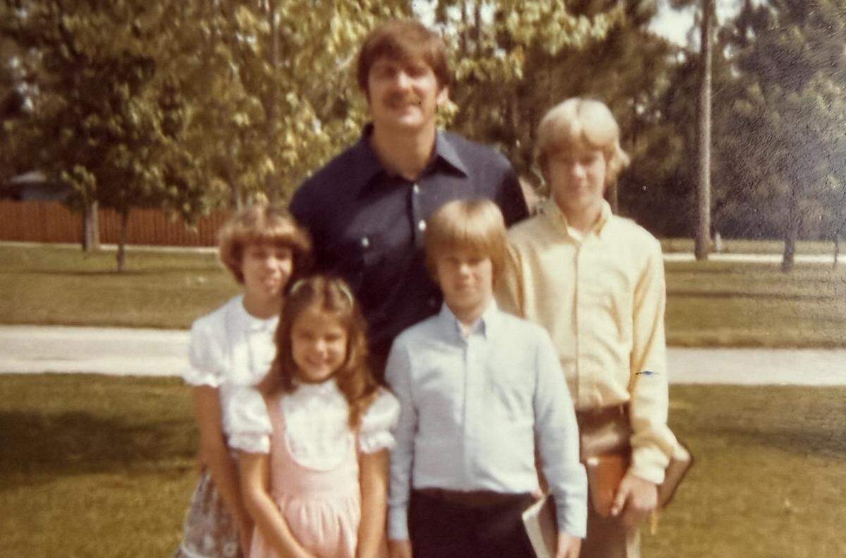 Former Kansas City Chiefs player Bud Abell with his four children/step-children: Angela and Mike in the back row, Noel and Greg in the front.