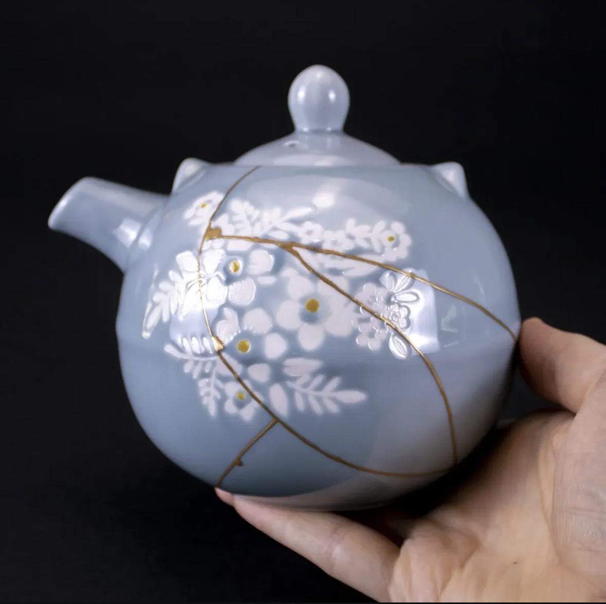 Kintsugi is an intricate process of mending together ceramic pieces.