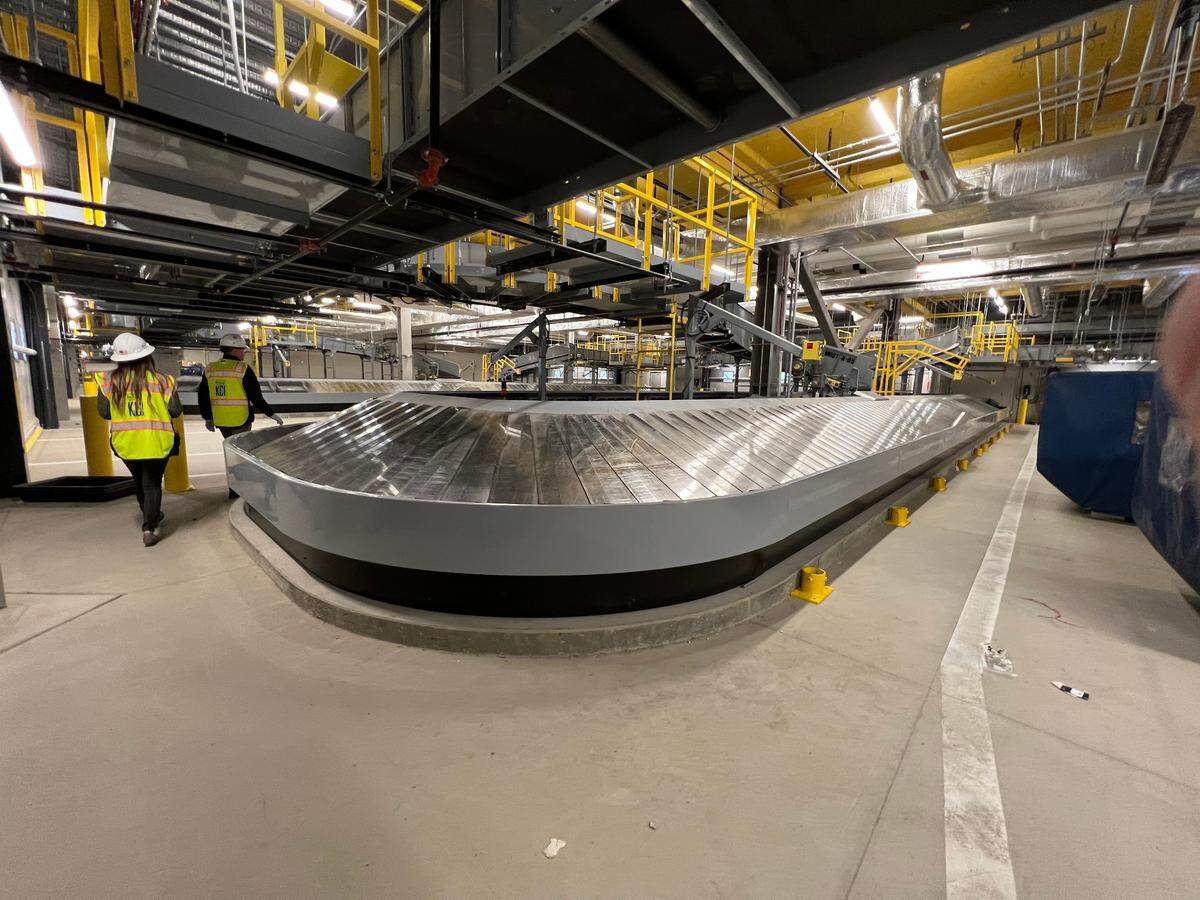 Testing on the new terminal’s baggage handling system is complete ahead of schedule, officials announced recently. The system, designed to handle more than 2,900 outbound bags per hour, consists of 2.5 miles of conveyor, six screening machines and more than 11,0000 connections.