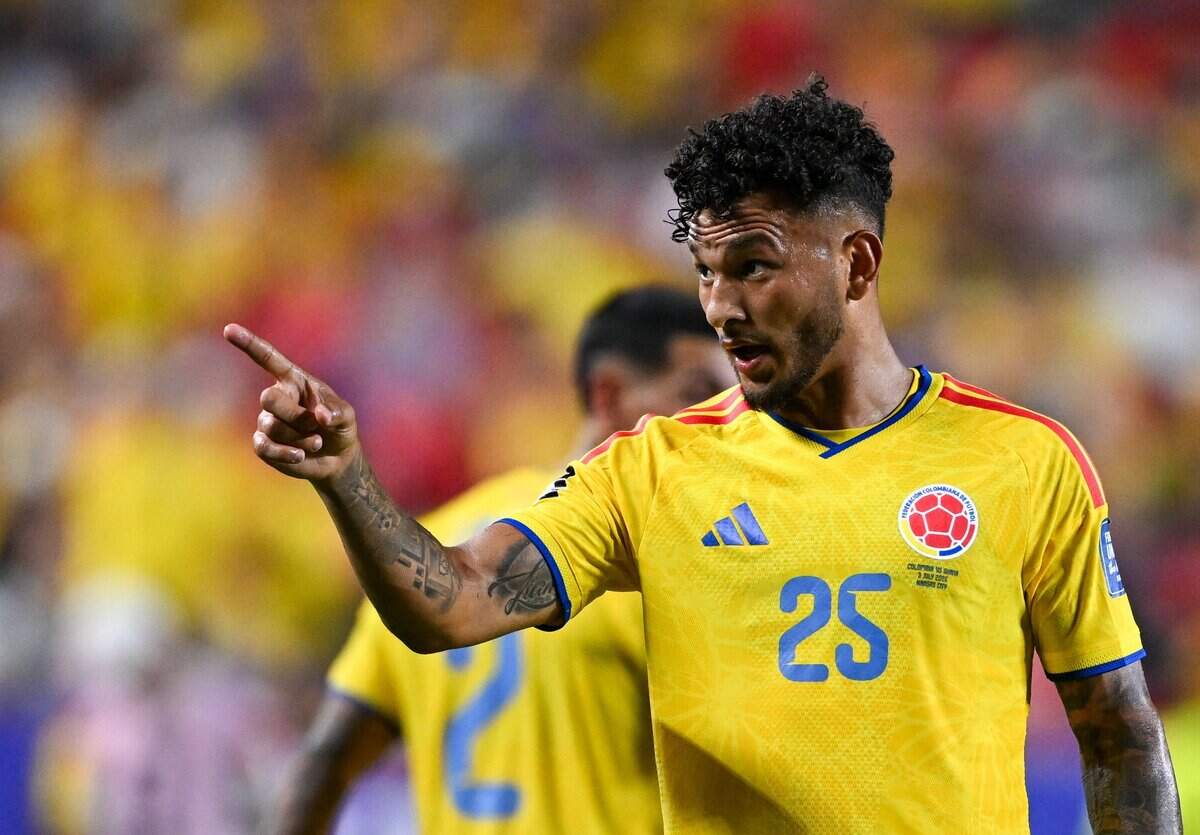 Colombia forward Luis Suárez (25) in the Colombia vs. Ghana 2026 World Cup Round of 32 football match at Kansas City (Arrowhead) Stadium in Kansas City on Friday, July 3, 2026.