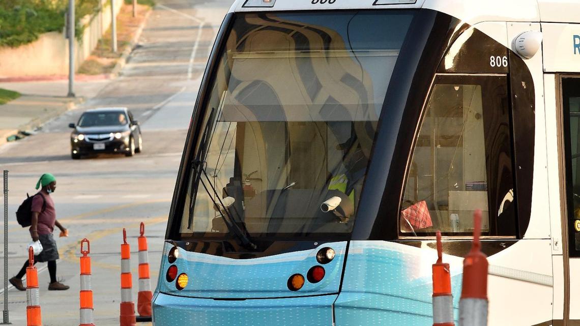 Police find shooting victim riding on KC Streetcar; service briefly interrupted