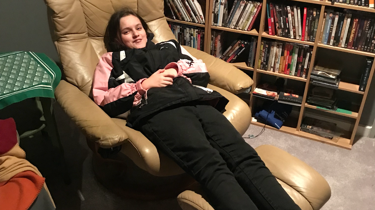 Solomia Beregovska, 12, on Wednesday evening at her father Alexey Ladokhin’s house following her flight from Warsaw to London, Chicago and then Kansas City.