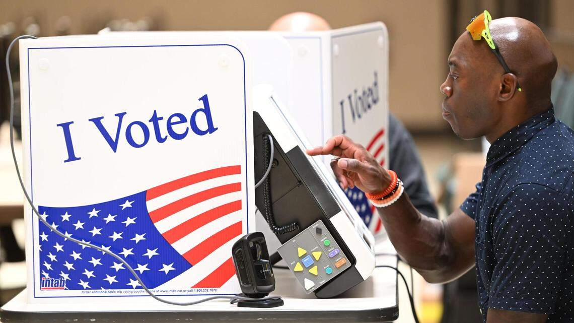 Live updates: With MO Senate race looming, KC area voters talk public safety, abortion