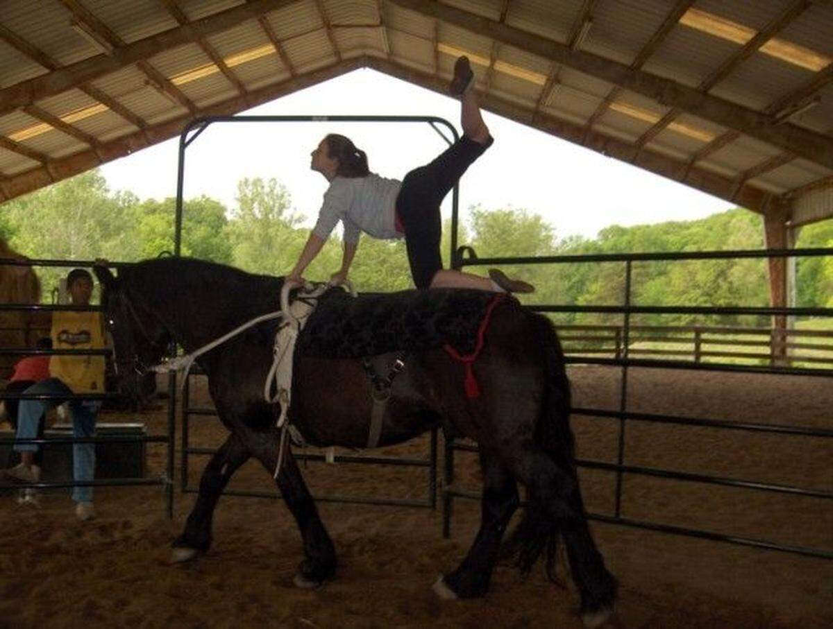 David Buck and his wife, Jennifer, worked with inner-city youth and taught them to do circus tricks on horseback.