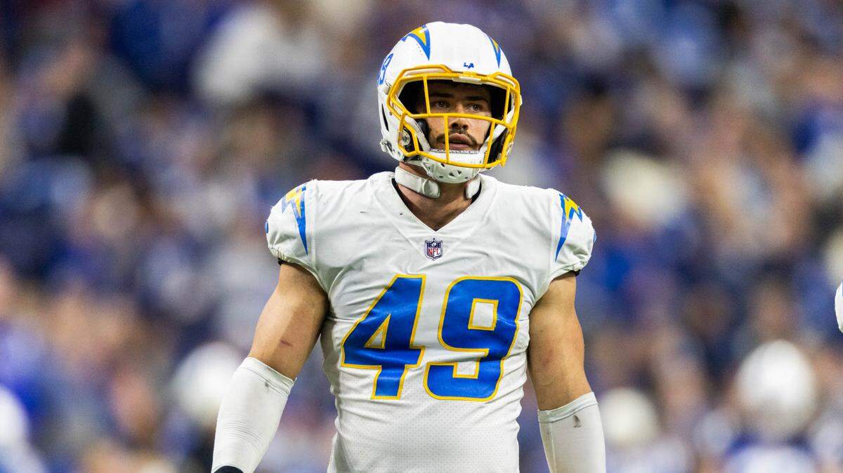 Drue Tranquill, formerly of the Los Angeles Chargers, will be playing linebacker for the Kansas City Chiefs next season after agreeing to a contract with KC on Friday.