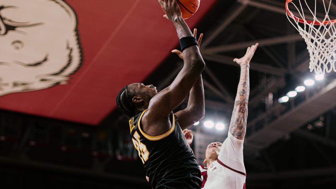 Mizzou can’t keep pace with Arkansas in road SEC loss. Here’s what happened