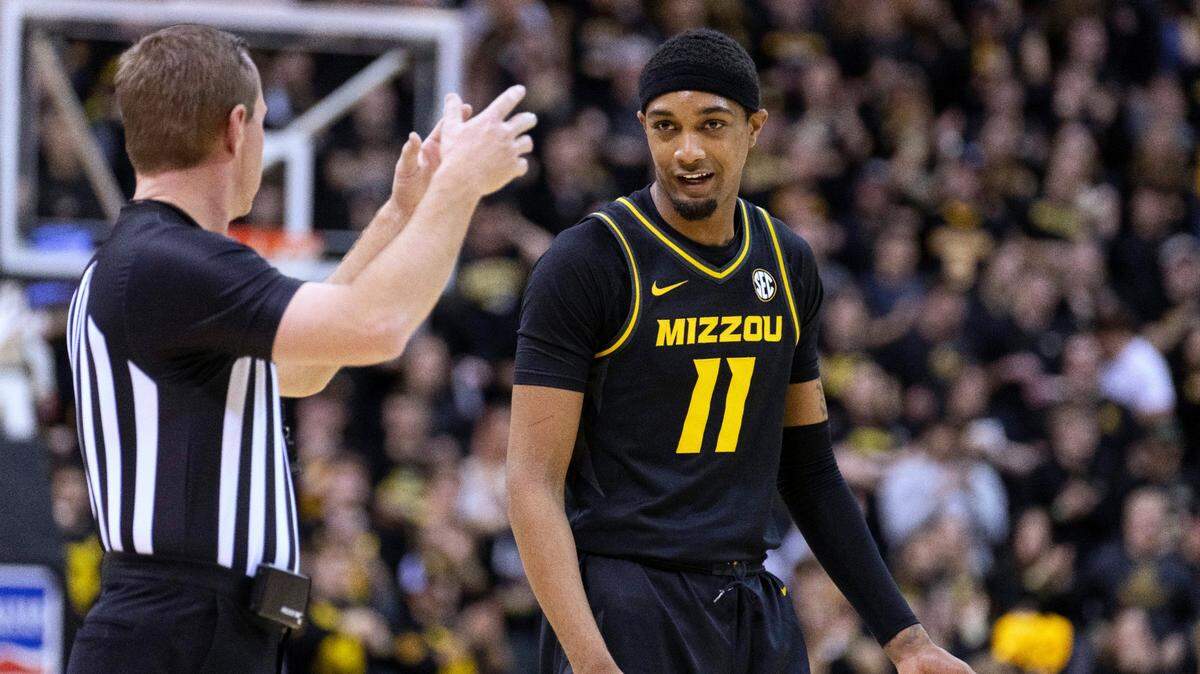 Missouri’s Isiaih Mosley discusses a call with an official during the second half of the team’s game against Alabama on Saturday, Jan. 21, 2023, in Columbia, Mo.