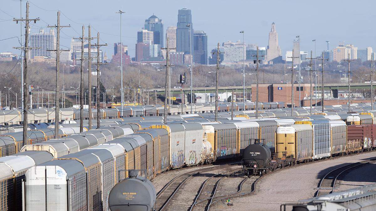 About one-third of railroads around the world are electrified. There’s no reason for the U.S. to keep using dirty, outdated technology.