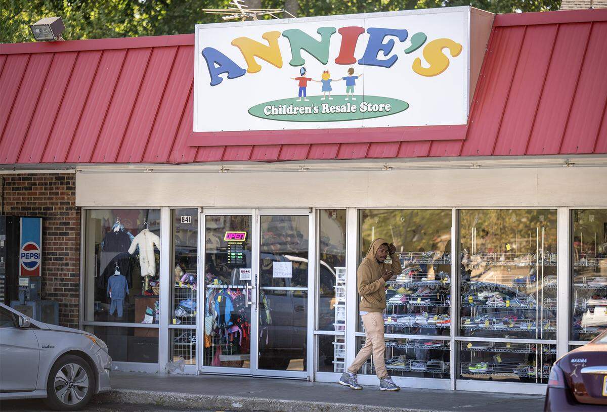 Annie's, a children's resale store, which has operated at 841 W 39th St., in Kansas City since 1996, is being forced to close as the building is being put up for sale.