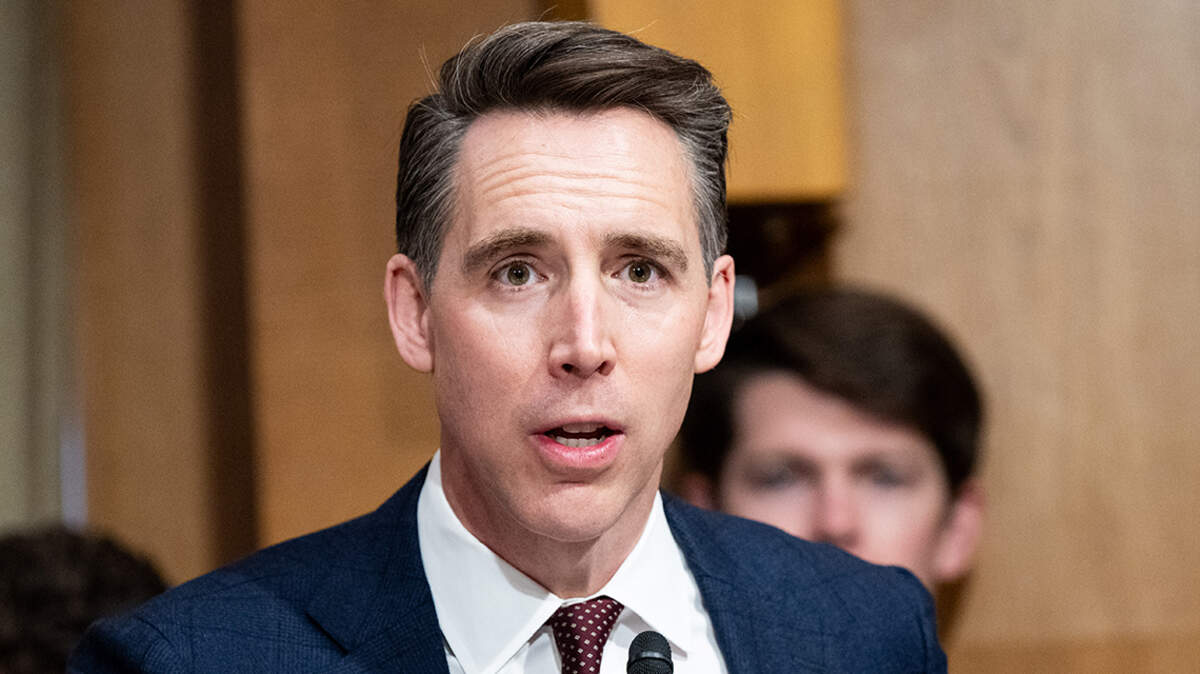 U.S. Senator Josh Hawley (R-MO) speaking at a meeting of the Senate Health, Education, Labor, and Pensions Committee at the U.S. Capitol in Washington, D.C. (Photo by Michael Brochstein/Sipa USA)