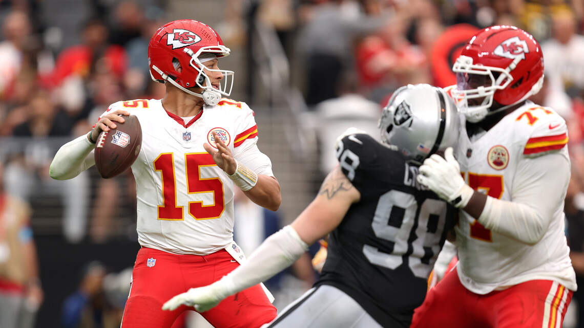 How the Chiefs ground out a win against Raiders in Las Vegas to remain undefeated