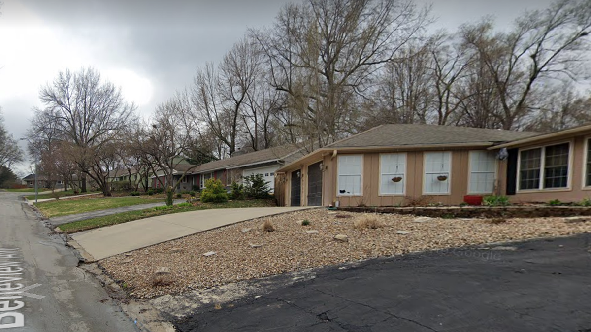 An elderly couple was injured in an early morning fire Monday in the 9500 block of Belleview Avenue in south Kansas City. This Google Maps Street View image shows the area in April 2019.
