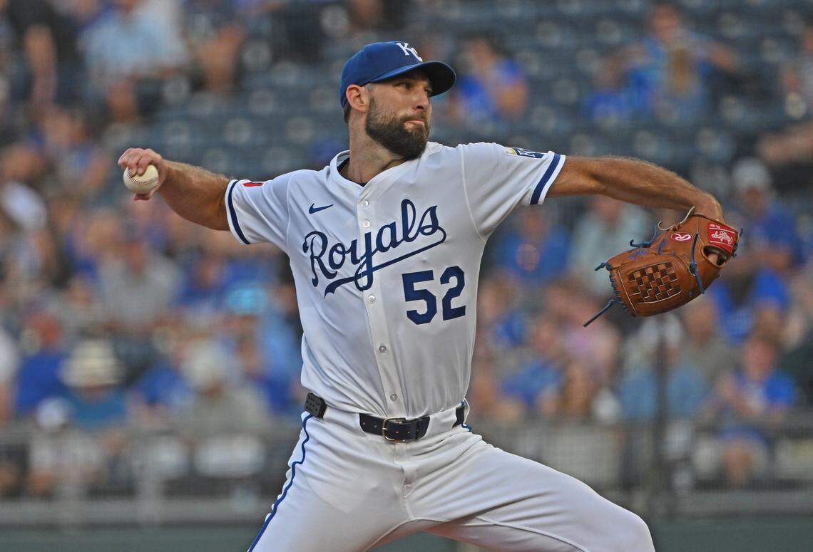 Kansas City Royals starting pitcher Michael Wacha (52) throws a pitch in the first inning against the Washington Nationals at Kauffman Stadium on Aug 12, 2025 in Kansas City, Missouri, USA.