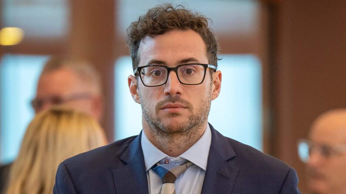 Kansas City Manager Brian Platt keeps his job — for now — after council ratifies suspension