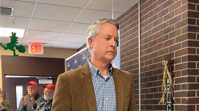 Sen. Roger Marshall faces tense town hall in western Kansas | Kansas ...